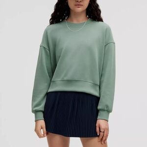 Softstreme Perfectly Oversized Cropped Crew